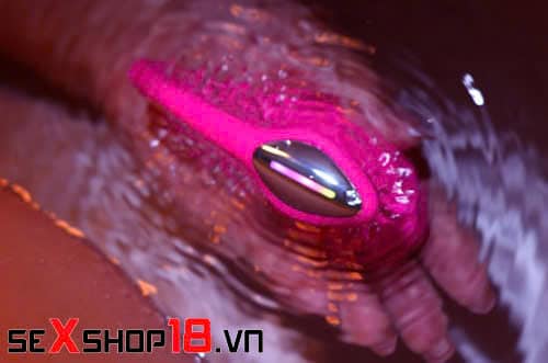 Trứng rung mát xa âm vật và điểm G Lovense Lush 4 (LL04A) - Điều khiển qua app 6 Trứng rung mát xa âm vật và điểm G Lovense Lush 4 hàng chất lượng cao