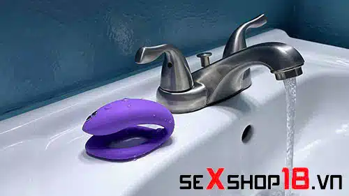 Hướng dẫn vệ sinh trứng rung tình yêu đúng cách và an toàn 2 Cách vệ sinh trứng rung tình yêu đơn giản