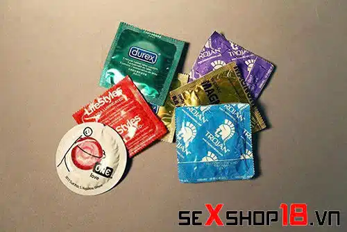 Bao cao su giá rẻ có tốt không? Vén màn sự thật ít ai biết 5 Bao cao su giá rẻ có tốt không? Bí quyết chọn mua