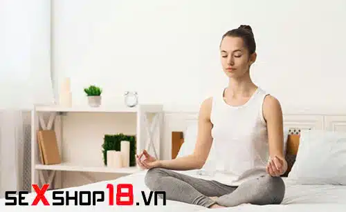 Phụ nữ nhịn chuyện ấy được bao lâu? Sự thật từ góc nhìn y khoa 4 Phụ nữ nhịn chuyện ấy được bao lâu và cách cải thiện sinh lý bằng ngồi thiền